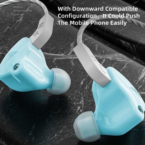 Fashion 4 colors Wired headphones for smart phone In-ear Bass Stereo Mobile Wire Headset with Built-in Microphone Earphones