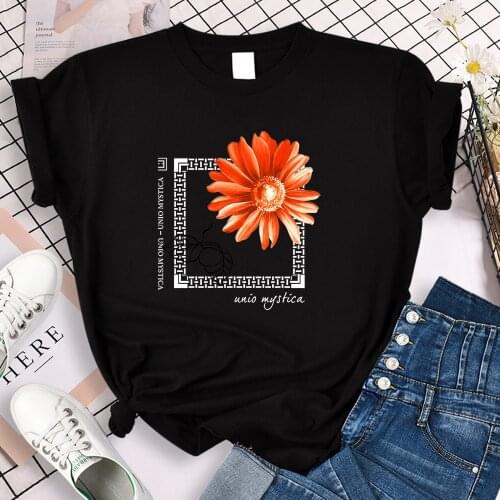 Orange Red Daisy Beautiful Prints Women Tee Shirt 2021 Summer New T-Shirt Hip Hop Casual T Shirt Harajuku Brand Woman T-Shirts