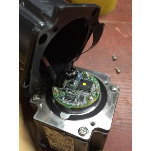 Encoder M40AEN05 , USED, 90% appearance new ,3 months warranty , in stock free shipping