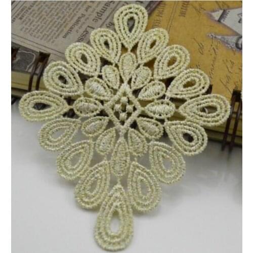 20pcs Elegant Sewing Supplies Embroidery Gold Square Peacock Lace Trim Patch Costura Motif Clothes Appliques Broderie A Coudre