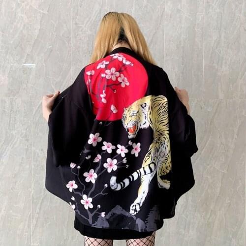 Kimono Women Japanese Haori Yukata Japanese Style Clothes Cosplay Kimono Cardigan Shirt Blouse Women Japanese Streetwear Shirt