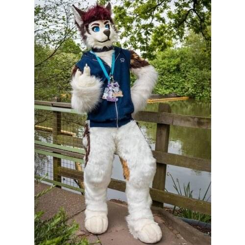 Long Fur Brown White Wolf Husky Dog Mascot Costume Adult Cartoon Character Advertisement Public Halloween Outdoor Decorations