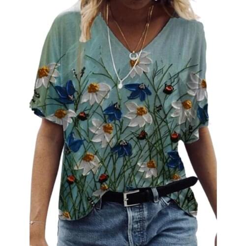 5XL Oversize Women T Shirt Summer Short Sleeve V-Neck Casual Streetwear Tops Plus Size 4XL 5XL Ladies 3D Floral Printed Tee 2021