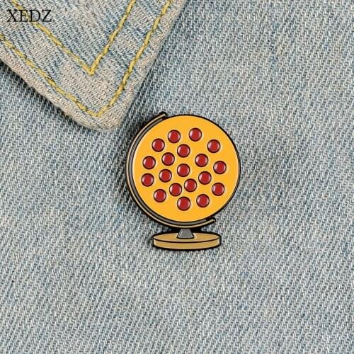 XEDZ Planet Globe Candy Pizza Custom Badge Brooch Around the World Delicious Golden Food Shirt Pin Logo Jewelry Friends Gift