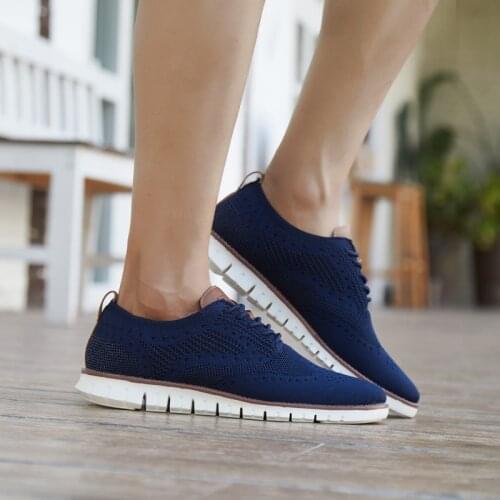 Mens Breathable Sport Sneakers Male Lace-up Light Sneakers Jogging Shoes Footwear Outdoor Athletic Damping Daily Running Shoes