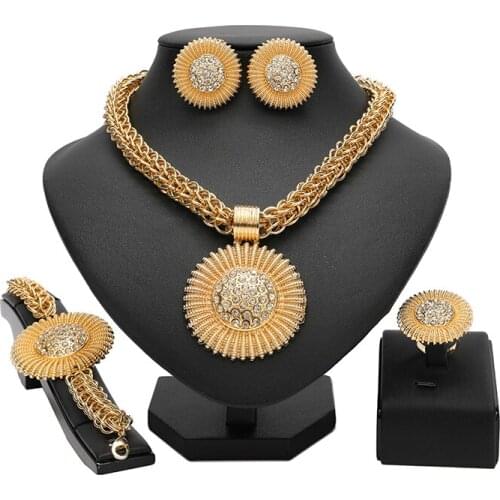 Longqu African woman Costume Jewelry set Dubai gold designer Jewelry set Wholesale 2020 new design Bridal Wedding Jewelry set