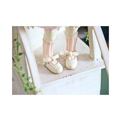 BJD doll shoes are suitable for 1 / 4 1 / 6 fashion and lovely Two small leather shoes with bow tie and 7 colors of doll access