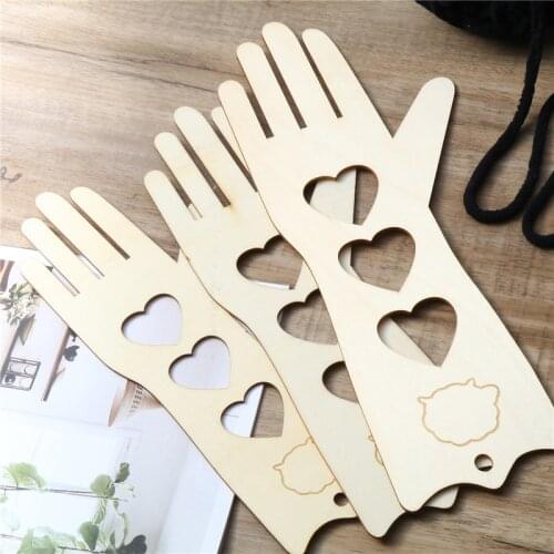 2Pcs Wooden Gloves Blockers DIY Xmas Glove Forms Model Board Gloves Dryer Knitting Blocking Tools Gift For Beginners Handmade
