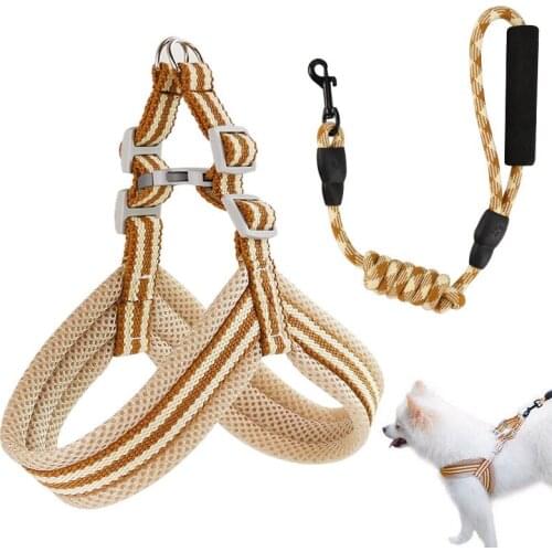 Breathable Dog Harness Set Soft and Adjustable Vest Pet Leash Set Explosion-Proof Dog Leash Chest Harness Suitable for Outdoor