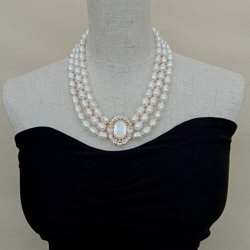 YYGEM 3 Strands Natural Rice Freshwater pearl Chorker Necklace Cameo Shell Connector Women Jewelry luxury Wedding
