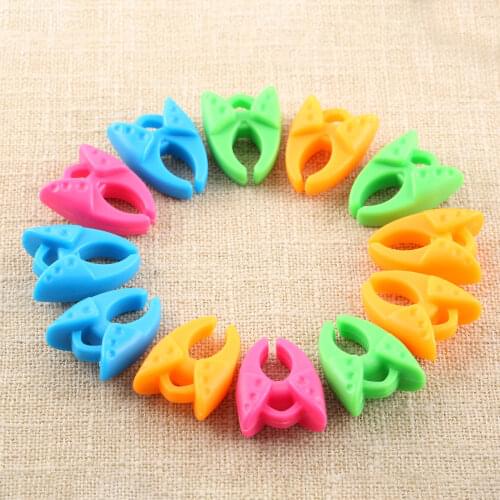 12Pcs Fixed Wrapped Sewing Machine Bobbin Thread Tool Accessory Silicone Gel Bobbin Clip Bobbin Thread Clamp Random Mixed Colors