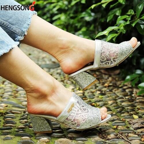 2021 New Women Glitter Mesh Sandals Summer Fashion Peep Toe Casual Slippers Thick Heel Women Shoes Slip On Plus Sizes