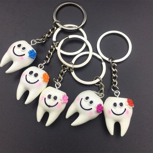 1Pc Dental Gift Teeth Shape Model Simulation Tooth Key Chain Cartoon Lovely Gift Pendant Teeth Key Chain