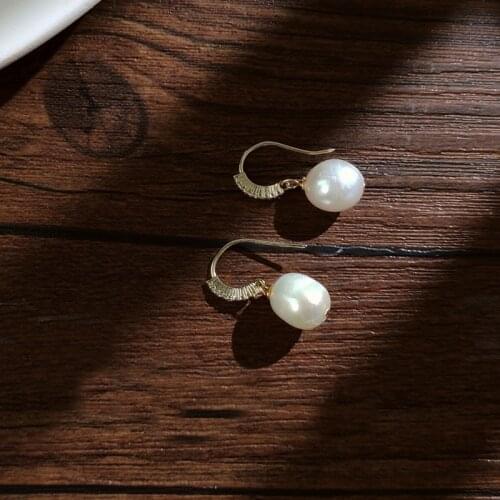 2021 New 14KGF Simple Baroque Natural Freshwater Pearls Drop Earrings Street Style Stainless Steel Jewelry