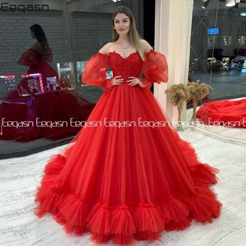 Puffy Ball Gown Prom Dresses Long Dubai Evening Gowns 2021 Women Celebrity Dresses Puff Sleeves Arabic Dresses Party Night