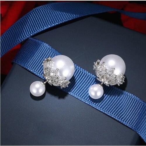 Fashion jewelry 925 Sterling silver Needle Hollow Carved Earrings Female Crystal from Swarovskis Simple Wild Anti-allergic