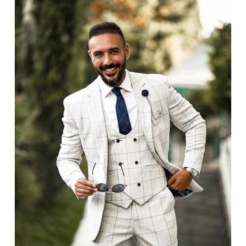 Fashion Check Plaid Mens Suits Slim Fit 3 Pieces Peaked Lapel Groom Wedding Wear Beach Casual Party Prom Tuxedos