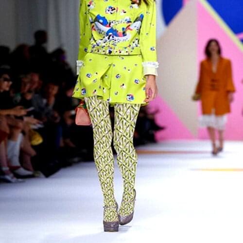 Womens tights autumn and winter pantyhose Pop wind Garlic pattern printed pantyhose Artistic sense girl tights female tights