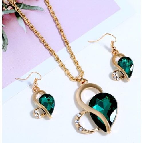2019 Season New Fashion Retro Red Crystal Small Necklace Set High Grade Women Long Gold Chain Trendy Sweet Hipster Jewelry Femme