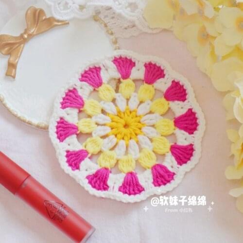5pcs/Lot 11cm Round Hand Crochet Cup Coaster Fabric Placemats Pad Tea Coffee Mats Kitchen Table Desk Wedding Decor