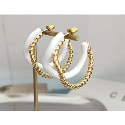 Simple geometric interlaced threaded line C-shaped earrings