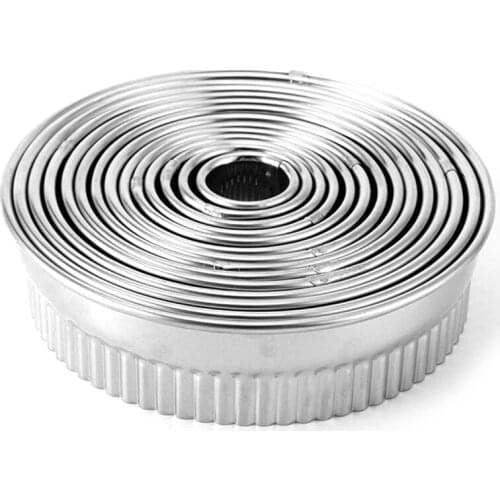 Fluted Round Cookie Biscuit Cutter Set 12 Scalloped Circle Pastry Donut Doughnut Cutter Set Serrated Round Cookie Cutter