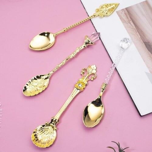 4PCs Crystal Head Spoon Alloy Carved Mini Coffee Spoon Dining Bar Vintage Royal Style Flatware Dessert Tea Spoon Kitchen Accesso