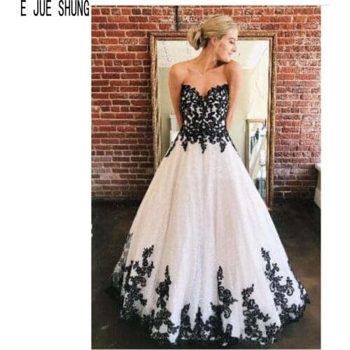 E JUE SHUNG Black and White Wedding Dresses Sweetheart Appliques Lace Up Back Wedding Bridal Gowns Robe De Mariee