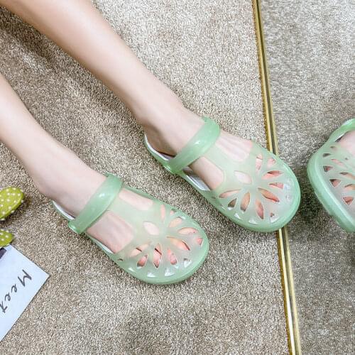 Sandals Female Summer New Jelly Hole Shoes Female Slippers Lightweight Fashion Sweet Student Wear-Resistant Beach Shoes Tide40