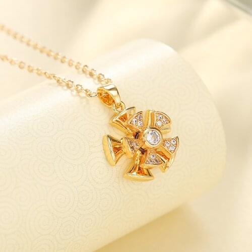 Fashion Zircon Necklace Gold Color Letter Name Choker Necklace for Women Pendant Jewelry Gift