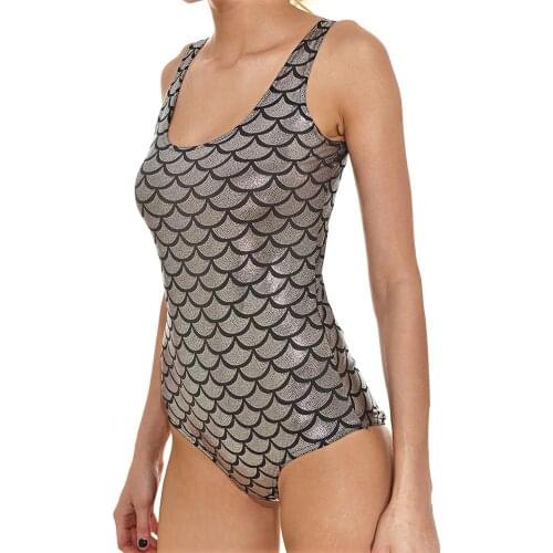 2020 Ladies New Fashion Personality Fish Scale Swimsuit Sexy Solid Color Beach Triangle Swimsuit Halter Hollow Printed Swimsuit