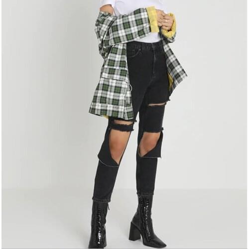 High-waisted loose straight denim cropped trousers with holes in the knees washed street fashion spring and summer hot pants