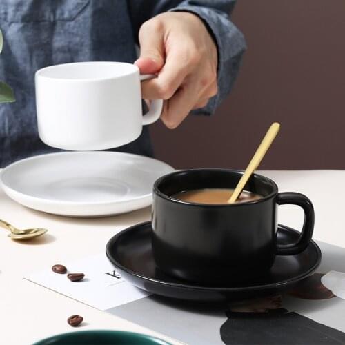 Brief Nordic Style Light Luxury Ceramic Coffee Mug Tableware Milk Tea Cup Set Creative Gift Dishware Sets Water Cup Black White