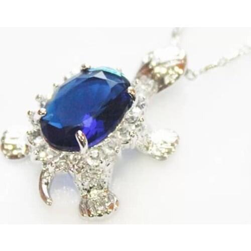 Luxury Girls New Sterling Tortoise Pendants for Women Female Luxury pendants + Necklace