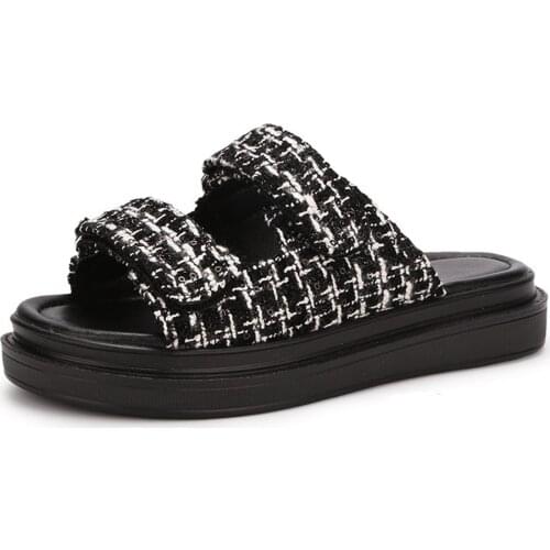 Women Slippers Summer Fashion Flat Shoes Waterproof Platform Outside Wear White Black Casual Shoes Size35-40