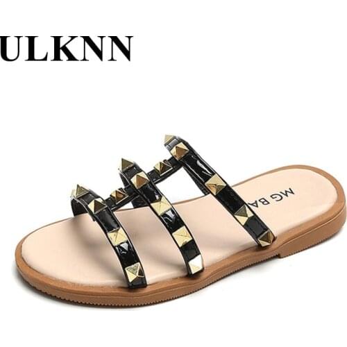ULKNN Childrens Roman Sandals 2021 New Girls' Summer Fashion Flat Rivet Slippers Black Slippers For Babay Kids Shoes Size 26-36