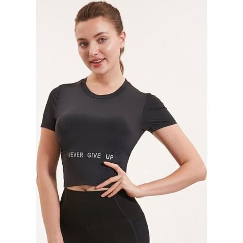 Women Yoga Running T-Shirts Round Neck Solid Color Sport Shirt Gym Workout Top Breathable Short Sleeve With Removable Padded