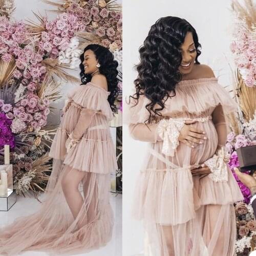 Off the Shoulder Fluffy Tulle Robes Sheer Long Sleeves Women Maternity Dressing Gowns Tiered Ruffles Party Celebrity Dress