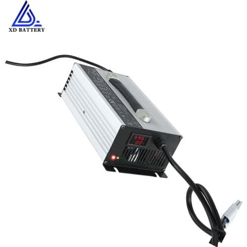 10Amp 12V 24V 36V Lithium ion Lifepo4 70AH 100AH 110AH 600W Solar Battery Charger