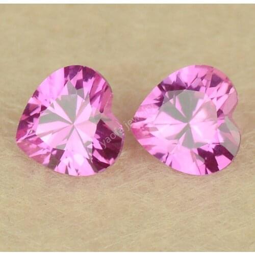 Mohs Hardness 9 3x3~10x10mm 2# Light Pink Stone Loose Heart Cut Synthetic Corundum Gems For Jewelry