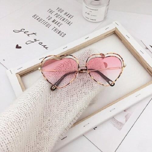 New Sunglasses European American Fashion Trends Peach Heart-Shaped Unisex An Indispensable Item Beach Travelers Shade The Sun