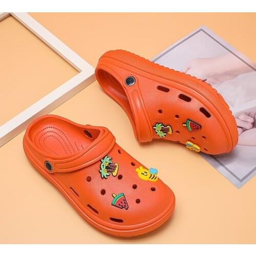 HOT Medical Clogs Women Summer Sandals Cute Cartoon EVA Platform Sandals Women Slides Orange Women Beach Shoes сандали домашние