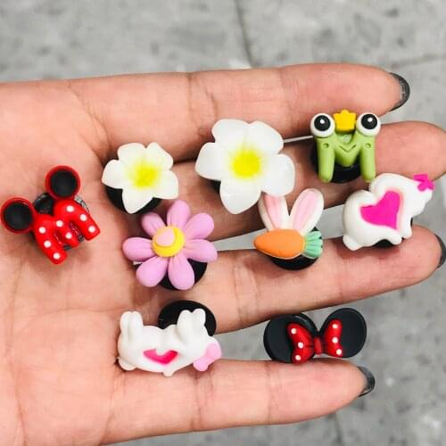 1Pcs Cartoon Animals Heart Flower Rabbit Resin Shoe Charms Accessories Shoes Buckle Diy Wristbands Backpack Party Gift Croc Jibz