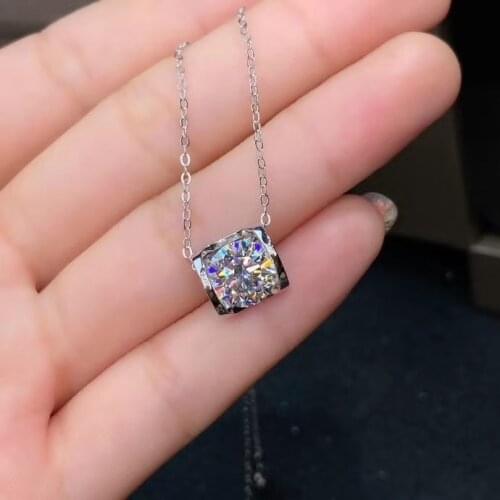 Women necklace 1ct moissanite round gem 6.5mm size color D 925 silver platinum plated women necklace supply cert. good gift