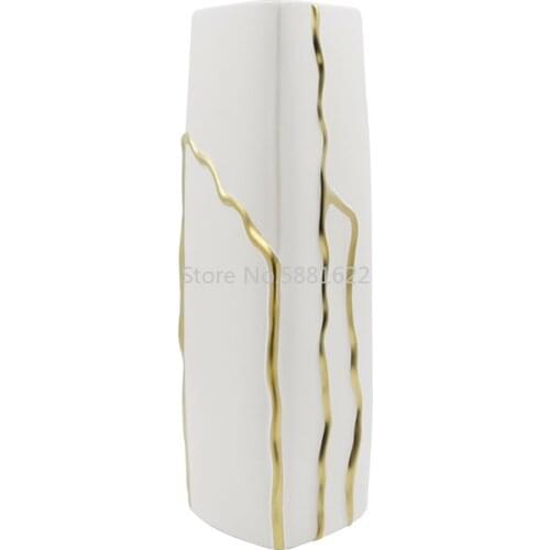 Modern minimalist ceramic vase electroplating light luxury living room creative decorative ornaments flower arrangement vase