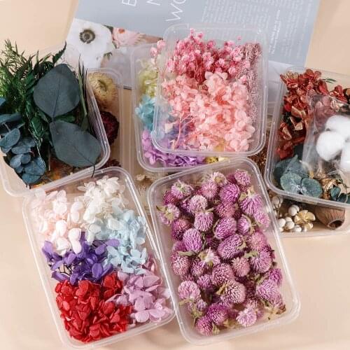 1 Box Mixed Real Dried Flower Plant Material Aromatherapy Candle Epoxy Resin Molds For DIY Jewelry Making Nail Beauty