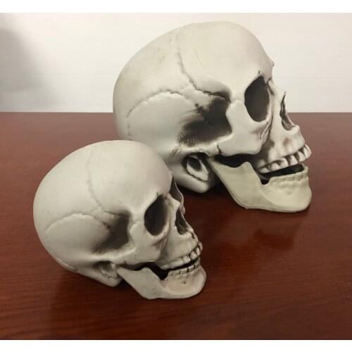 Plastic Artificial Skull Model Sculpture Scary Horror Skeleton Bone Decorative Craft for Halloween Party Bar Skull Decor