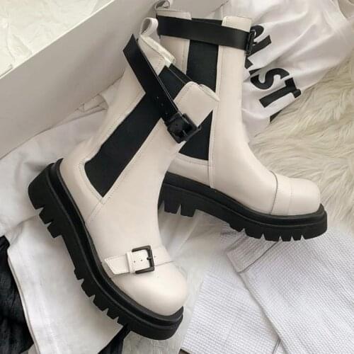 2021 New Women Flat Ankle Chelsea Boots Females British Style Slip On Buckle Wrap Solid Leather Shoes Ladies Fashion Footwear