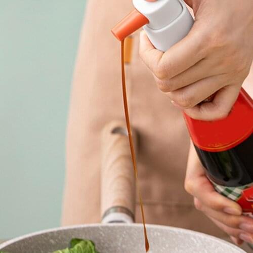 Oyster Sauce Dispenser with Snap-in Design Durable Easy Operation Long Lasting Great Kitchen Utensils for Home Home