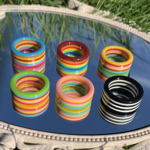 1Pcs Punk Trendy Simple Colorful Rainbow Stripes Round Resin Rings For Fashion Women Men Couple Party Boho Summer Jewelry Gifts